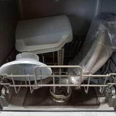 食器洗い乾燥機と電子レンジ