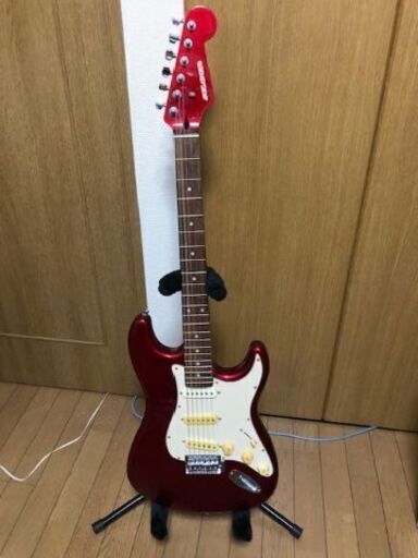 SELDER セルダーエレキギター レッドタイプ 【アンプ付き】直接お渡しできる方を希望します！