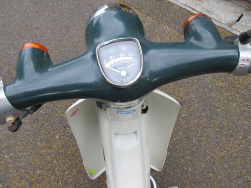 リトルカブ 低走行 1万kmちょい バッテリー新品！ AA01 元祖配達原付⭐︎