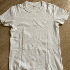 UNIQLOレディースTシャツ　Sサイズ