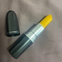 MAC リップスティック　ゴールド