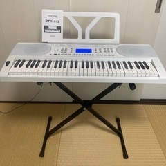 電子ピアノ　one tone OTK-61S  ホワイト