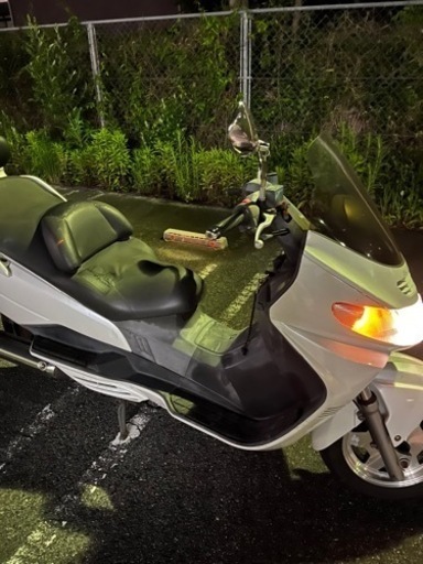 商談中！緊急値下げ！スカイウェイブ250。早期の取引優先！