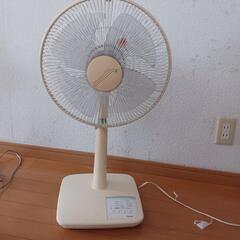 扇風機　長期保管品　①　取引中