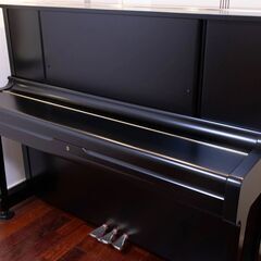 中古ピアノ　ヤマハ UX1 Matt Black (1983年製)