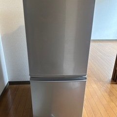 2017年製　sharp冷蔵庫　137L