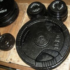 R242 ダンベルトレーニング用品色々 大重量10個セット Used・美品