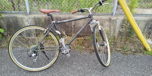 TREKクロスバイク車体