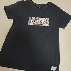 ROXYのTシャツ