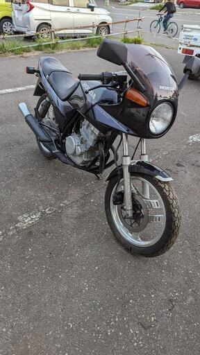 CBX125F 綺麗　レストアベースに！