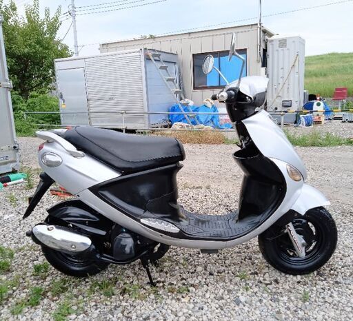 2018年モデル。 ( PGOマイブブ125cc ）。 優れたエンジン。 バッテリー