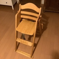 幼児用の椅子