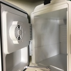 コードレス保冷庫
