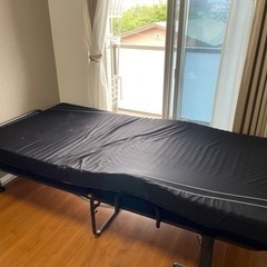 シングルベッドとマットレス（ニトリ）