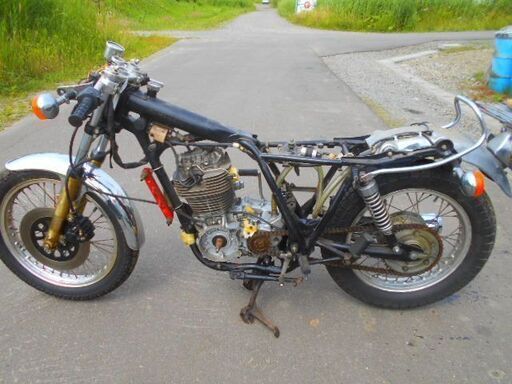 SR400(2H6)引き取り部品取りに、引き取り限定になります。 SR400(2H6)引き取り部品取りに、引き取り限定になります。