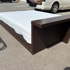 美原店 ① ダブルベッド マットレス付き ベッド