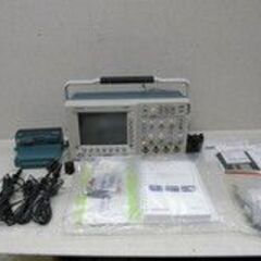 🏠入荷！tektronix デジタルオシロスコープ TDS301...