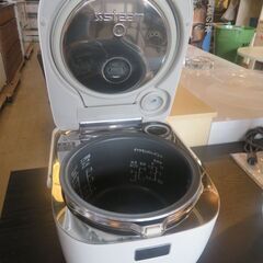 【愛知店舗】　パナソニック　炊飯器　5.5合炊き　スチームIHジャー　ダイヤモンド釜　大火力おどり炊き　ホワイト　SR-SH103  2014年製