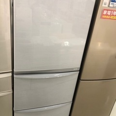 取りに来れる方限定】TOSHIBAの3ドア冷蔵庫です！！ ！！！！！