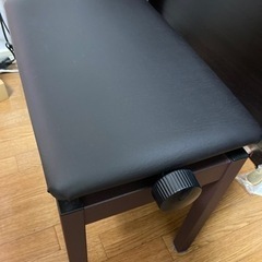 既に買取者決定。中古電子ピアノ Roland ほぼ未使用 椅子等6点セット 美品