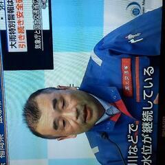 シャ―プの32型液晶テレビです。1000円で如何ですか？