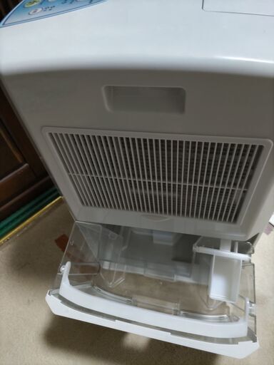 除湿衣類乾燥機、冷風機能付き 2019年製 除湿機 衣類乾燥 