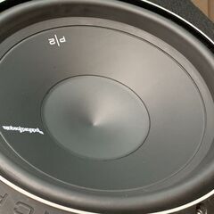 サブウーファー　ロックフォード　Rockford Fosgate　P2D4-12 30cm BOX