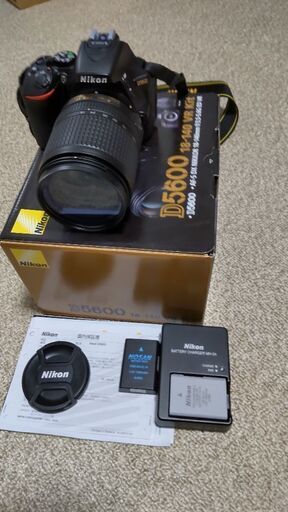 デジタルカメラニコンD5600 18-140 VR Kit