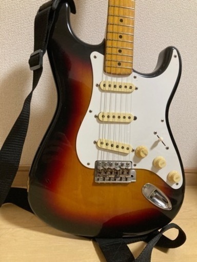 【最終値下げ】Fender JAPAN エレキギター ストラトキャスター