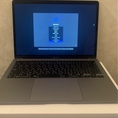 【ネット決済・配送可】美品　13日まで！　MacBookAir2...