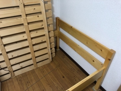 シングルベッド　木製　ナチュラル
