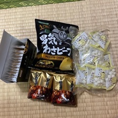 お菓子　& ティーパックおまけ