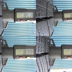 AUTOBACS　NorthTreck N5　205/60R16　4本　ほぼ10分溝2本と9.5分溝2本　2022年製　極上新品同様品！