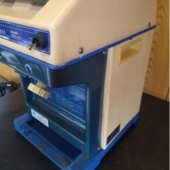 【動確済み】Hatuyuki 氷削機 HC-6 幅270×奥行350×高さ410 100V 業務用かき氷機 スライサー 中部コーポレーション 卓上 お祭り 屋台