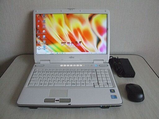 高速SSD240GB搭載　Fujitsu FMV-BIBLO NF/G70 ノートパソコン 　(4083)