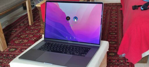 MacBook Pro (Retinaディスプレイ, 16-inch, 2019) スペースグレイ MVVK2J/A