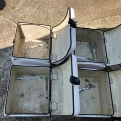 JMS リアボックス 白 4つセット⚠️自転車はつきません。