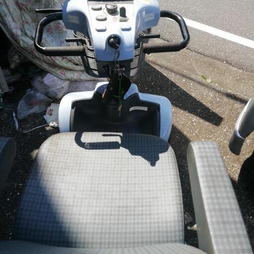 スズキセニアカーET4E8四国内配達