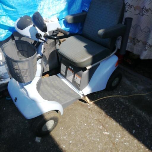 スズキセニアカーET4E8四国内配達