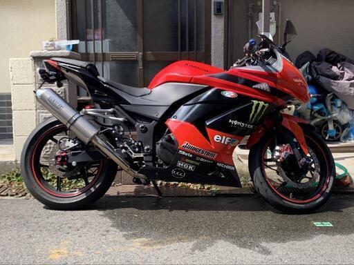 不動車 NINJA 250R