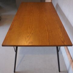 journal standard(ジャーナルスタンダードファニチャー)のサンク ダイニングテーブルです。アイアンとオーク材がインダストリアルな雰囲気に。工業系やブルックリンスタイルなどに♪DG120