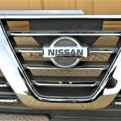 ★美品★日産 ★サファリ★ Y61★ 純正★フロント ★メッキ★グリル ★ラジエーターグリル
