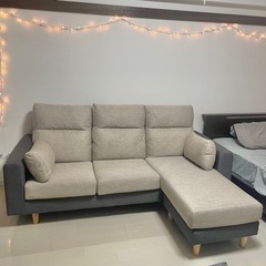 🙇‍♀️取引先決まりました🙇‍♀️美品 3人掛けL字ソファ ベージュ×グレー クッション2つ付き