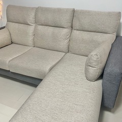 🙇‍♀️取引先決まりました🙇‍♀️美品 3人掛けL字ソファ ベージュ×グレー クッション2つ付き