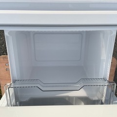 【美品】AQUA ホームフリーザー 冷凍庫 冷凍冷蔵庫 AQF-GD10J