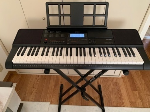 カシオ(CASIO)電子キーボード(+ キーボードスタンド)