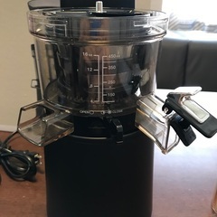 ヒューロム スロージューサー H-AA-BBA17 マットブラック Hurom