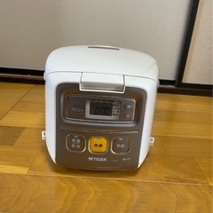 冷蔵庫　146L 2018年製　三菱、　炊飯器付き