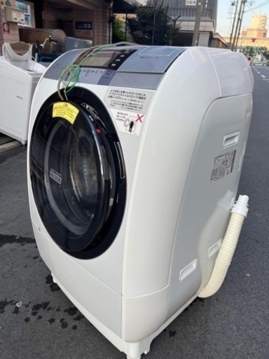 ‍♀️☘️大阪市内配達設置無料‍♀️洗濯量11キロ乾燥量6キロ　日立ドラム洗濯機乾燥機付き保証有り