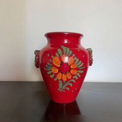 ビンテージ風 イタリア製 赤い花瓶　花柄